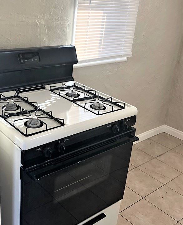 1st image of 767 E Sunrise Blvd APT 12