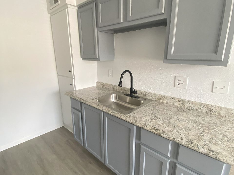 1st image of 2801 Muriel St NE #A
