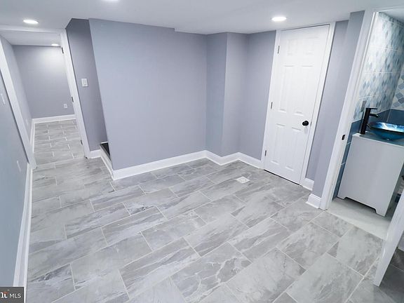 2nd image of 906 Dover Ave