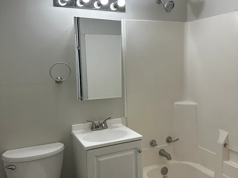 4834 Karen Dr — Photo 5