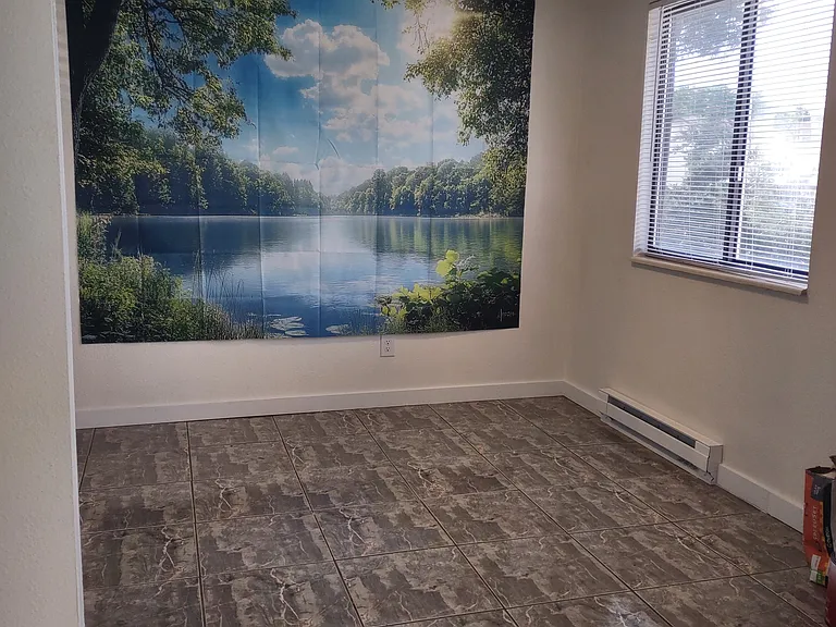 216 Glenda Dr #6 — Photo 2
