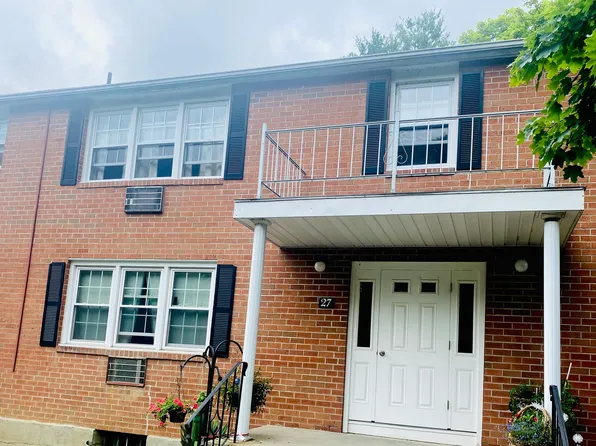 6 Grandview Drive #27C, Farmington, CT 06032