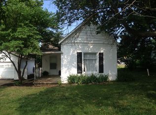 507 Lexington Rd, Pleasant Hill, MO 64080