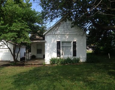 507 Lexington Rd, Pleasant Hill, MO, 64080