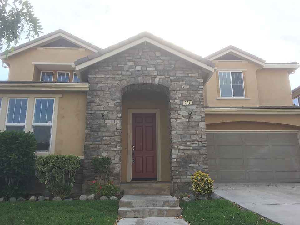1st image of 321 N Baker Privado