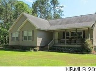 365 Jeff Rd, Arapahoe, NC 28510