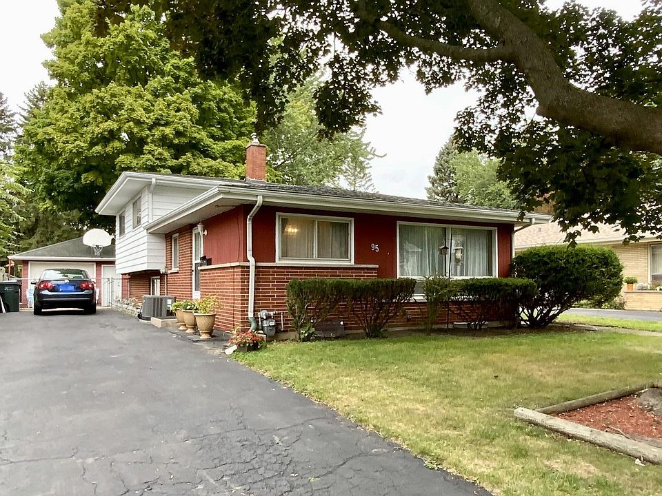 1st image of 95 Willow Dr