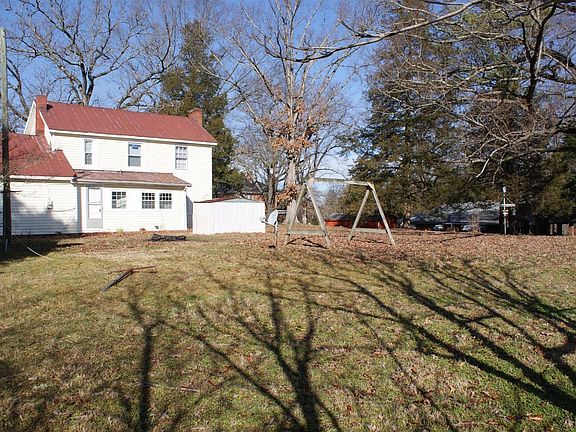 4th image of 115 Church St