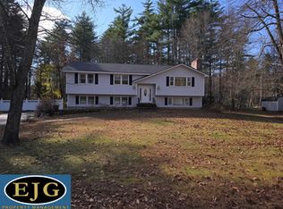 3 Weston St, Derry, NH 03038