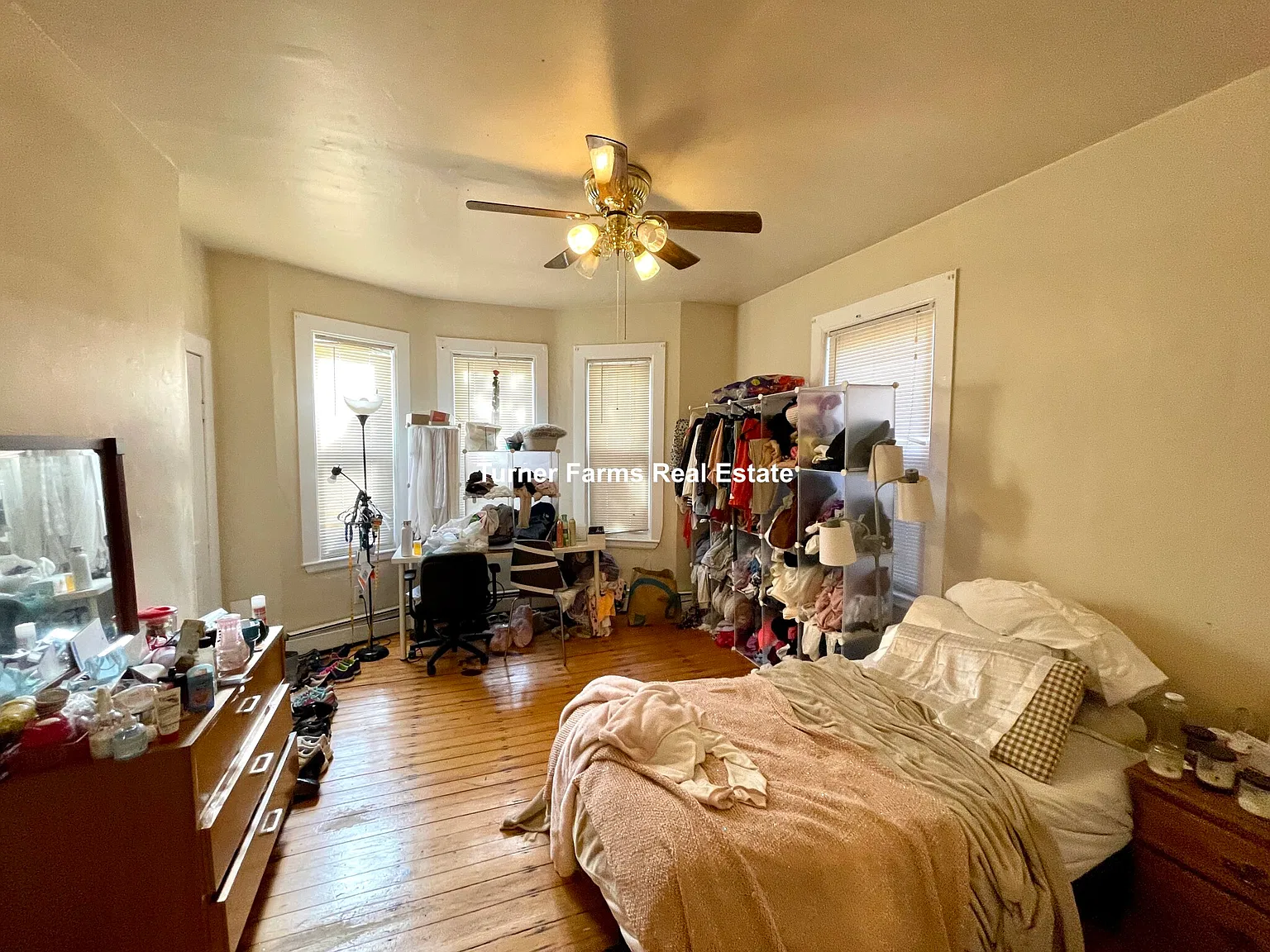 3 bed, 8888 sqft, $4,500 — Photo 3
