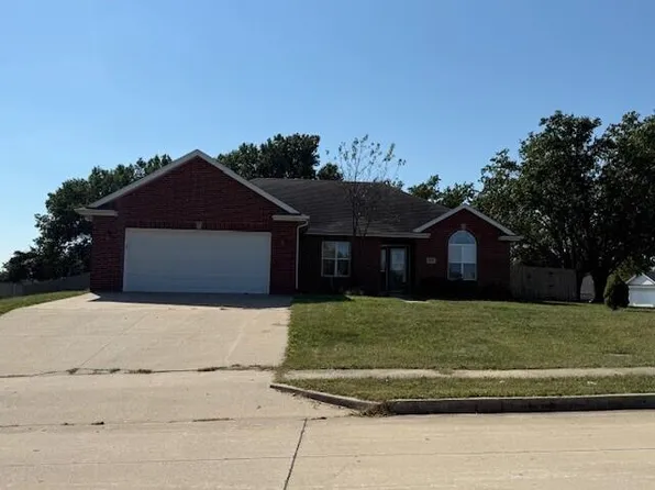 4802 Lillian Dr, Columbia, MO 65202