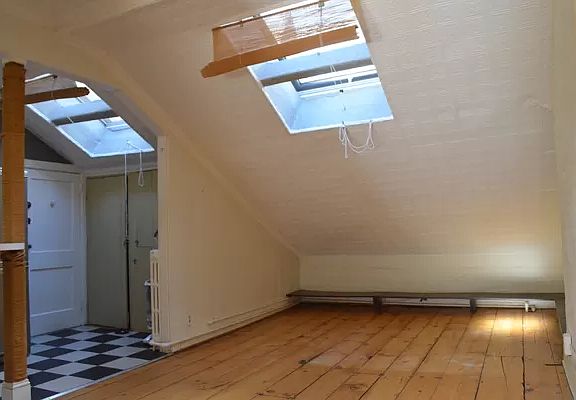 2nd image of 42 Livingston St APT 5