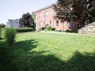 40 School St APT 5, Haverhill, MA 01830