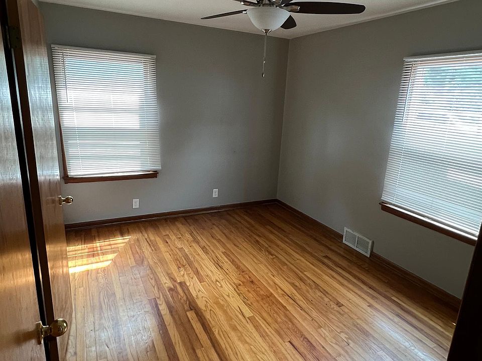 2nd image of 1029 Turner Blvd #2