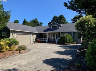 5 Sea Watch Pl, Florence, OR 97439