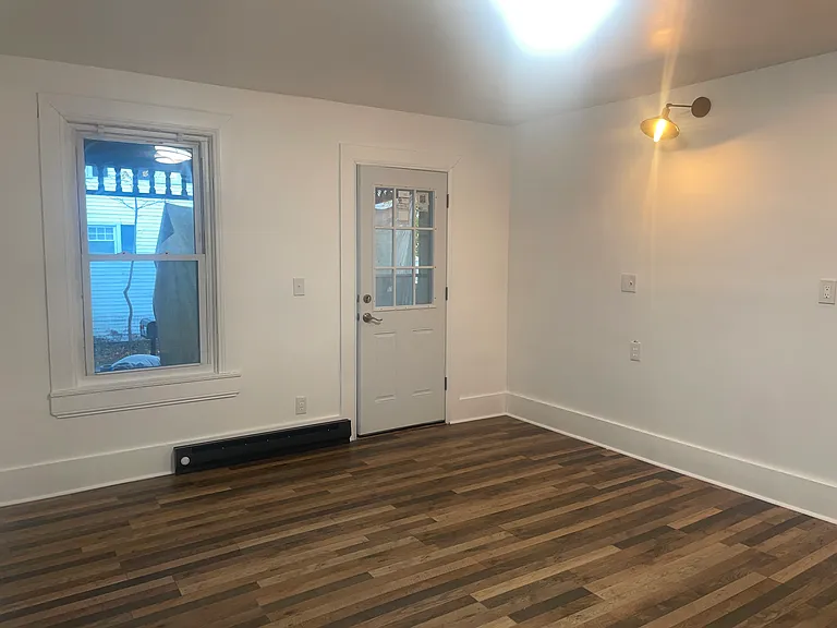 124 Washington St #3 — Photo 7