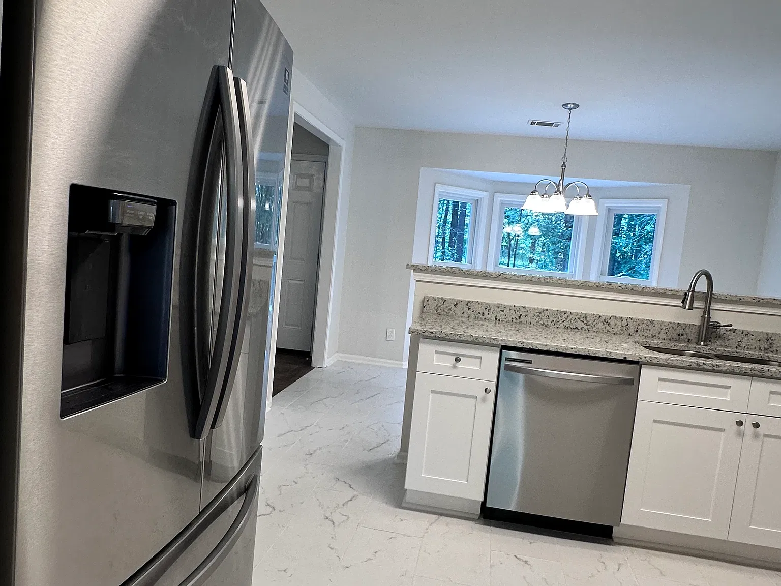 4 bed, 2231 sqft, $2,250 — Photo 3