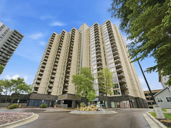 10149 Saskatchewan Dr NW #200, Edmonton, AB T6E 6B6