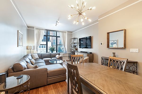 1st image of 120 E 86th St APT 3B