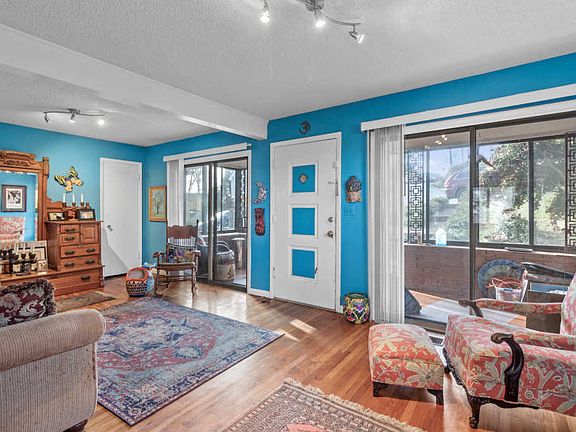 4th image of 1018 Fairmount Ave