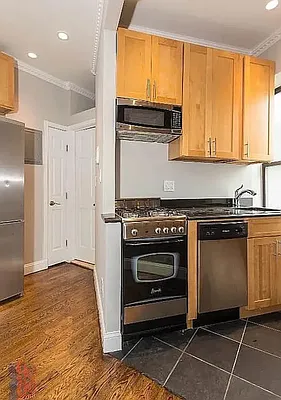 Rented by REAL New York | media 24