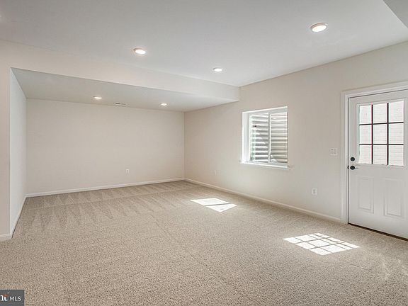 5th image of 233 Camwood Ct