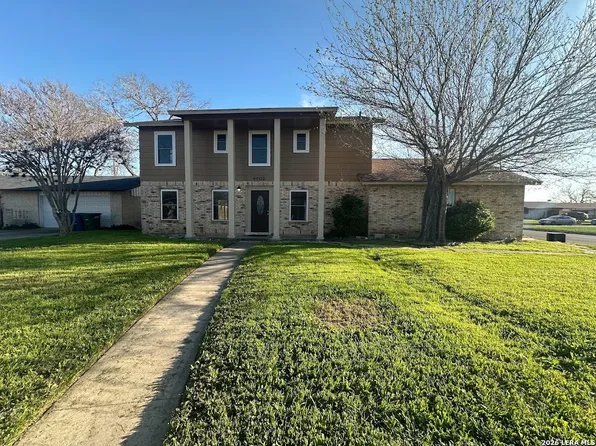 4402 LAKEWOOD DR, San Antonio, TX 78220