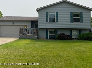 1269 Porter Dr, Charlotte, MI 48813