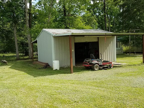 3rd image of 176 River Ln