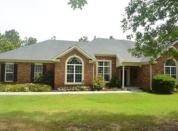 2nd image of 736 Wythe Dr