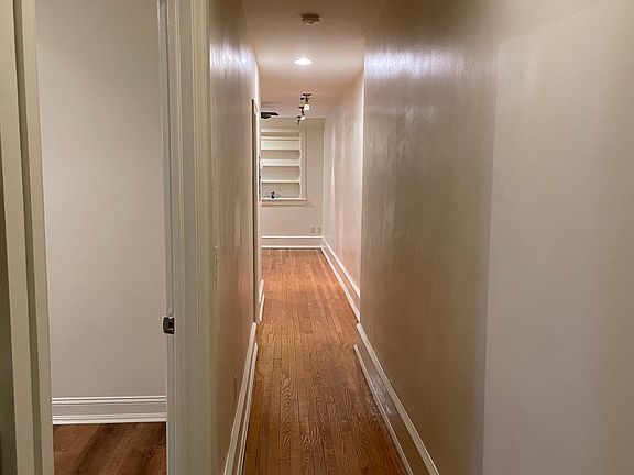 4th image of 1004 N Madison St APT 2