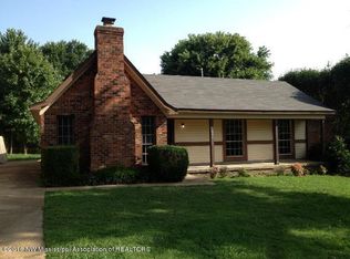 800 Old Forge Rd, Southaven, MS 38671