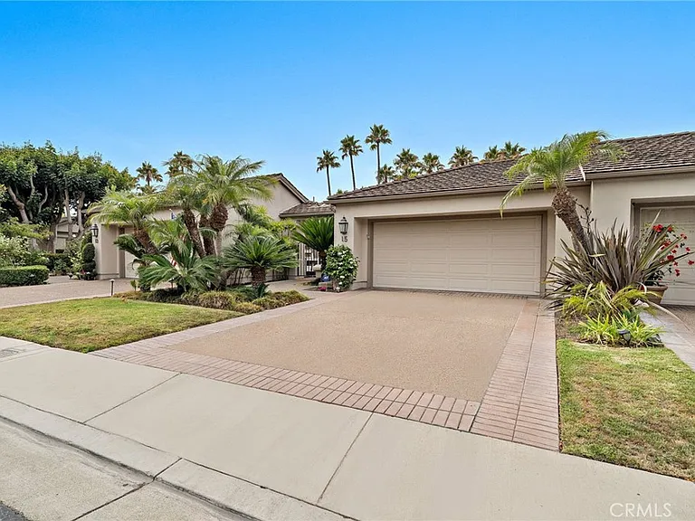 15 Sea Cove Ln — Photo 2