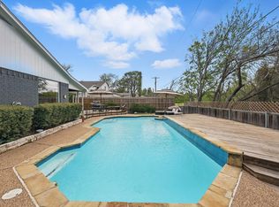 938 Hummingbird Trl, Grapevine, TX 76051