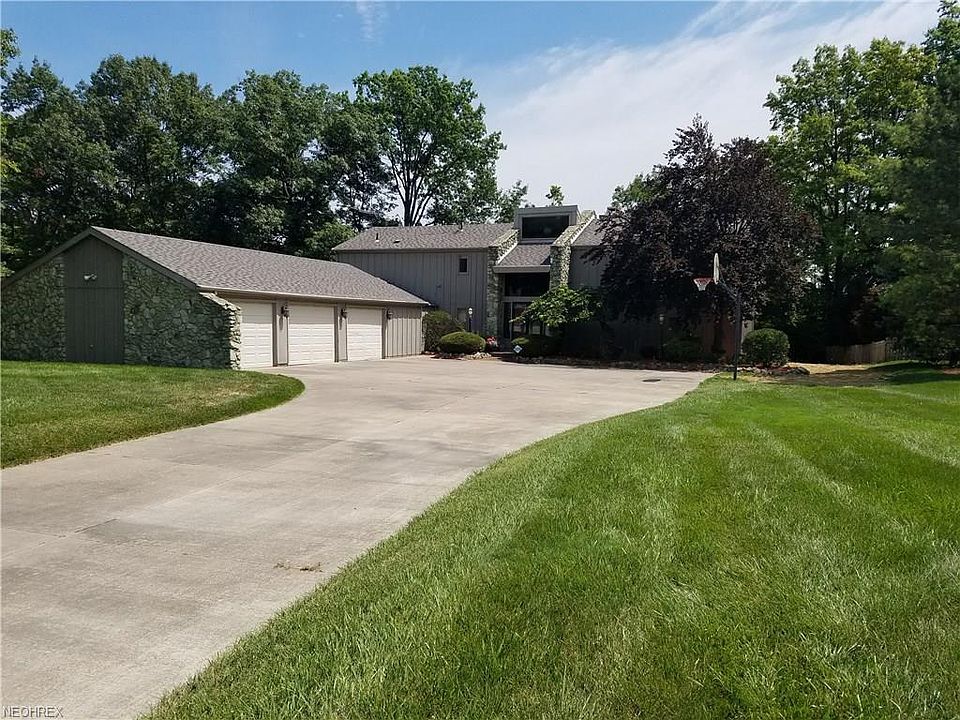 1st image of 4861 Oak Hill Blvd