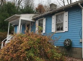 68 Bushwick Rd, Poughkeepsie, NY 12603