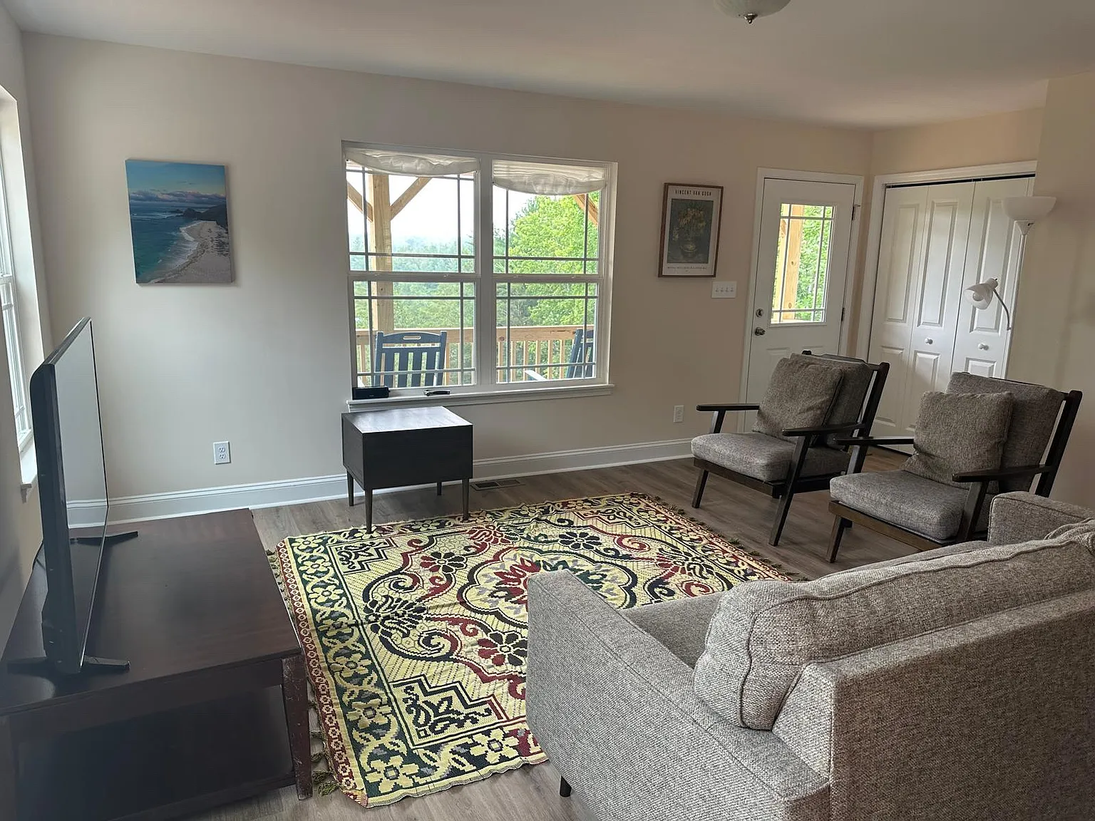 2 bed, 1.5 bath, 1040 sqft, $1,700 — Photo 4