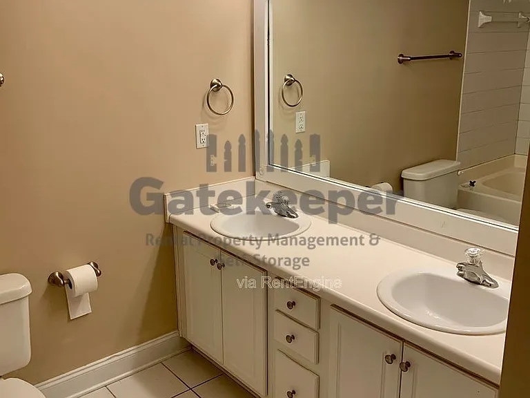 76 Intown Pl — Photo 10