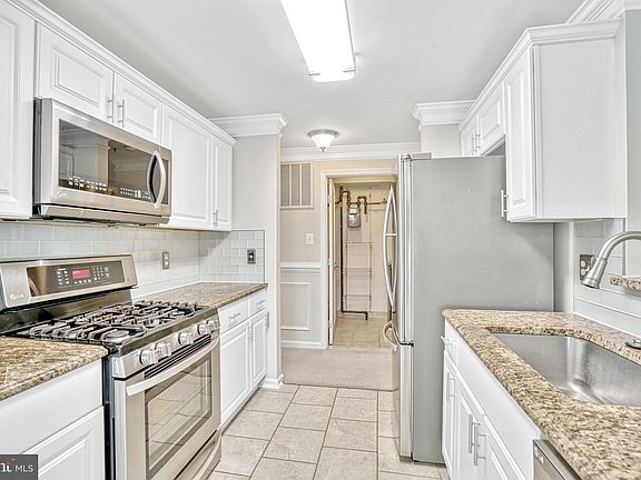 2nd image of 7524 Snowpea Ct #7