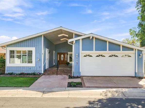 1512 Canyon Lk, Santa Ana, CA 92705