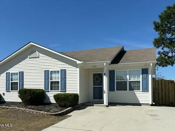 1730 Pepperwood Way, Leland, NC 28451