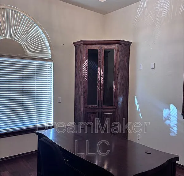 2815 SE 44th St — Photo 12
