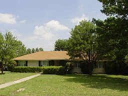 1st image of 6473 Royalton Dr