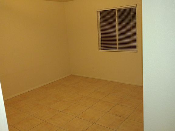 5th image of 111 S 95th St #3