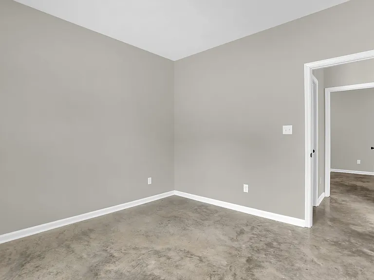 680 Boston St — Photo 19