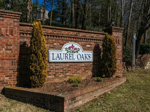 139 Tudor Ln, Hendersonville, NC 28739