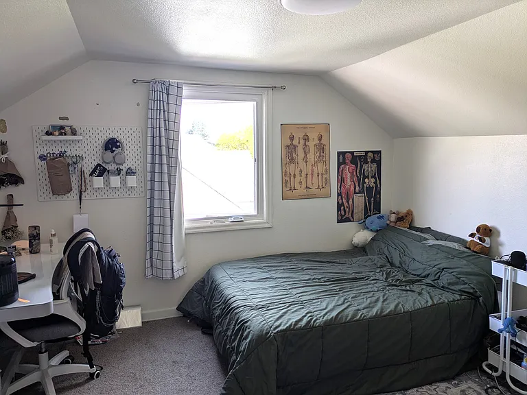 7081 N University Ave — Photo 10
