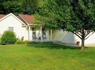 10918 Skylane Ct, Allendale, MI 49401