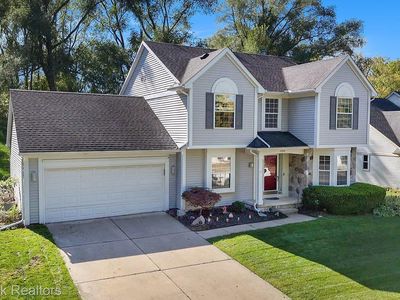 1254 Glenwood Ct, Walled Lake, MI, 48390