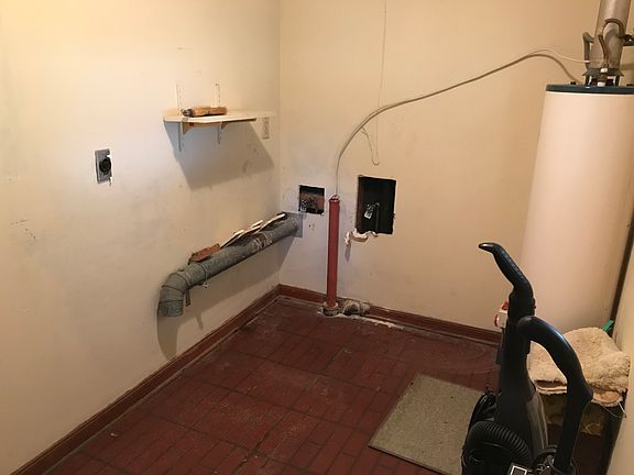 5th image of 2507 Tupelo St